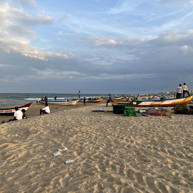 Explore one of the longest Chennai beach