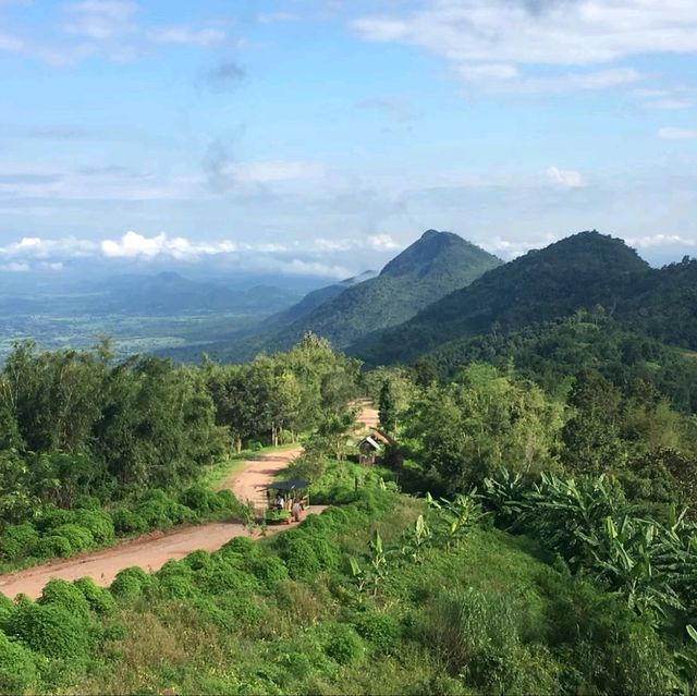 ชมวิวธรรมชาติที่ภูป่าเปาะ | เลย