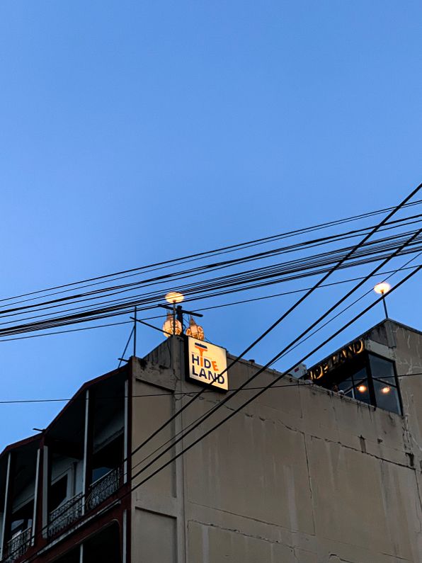 ย้อนเวลาไปrooftop bar ที่เชียงใหม่