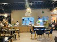 Current Cafe and Restaurant