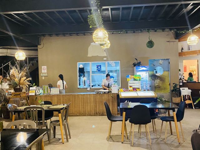 Current Cafe and Restaurant