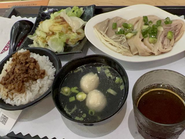 台灣桃園機場✈️打卡位及美食推介