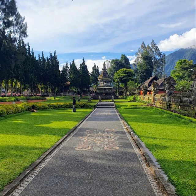 Ulun Danu Beratan Templd