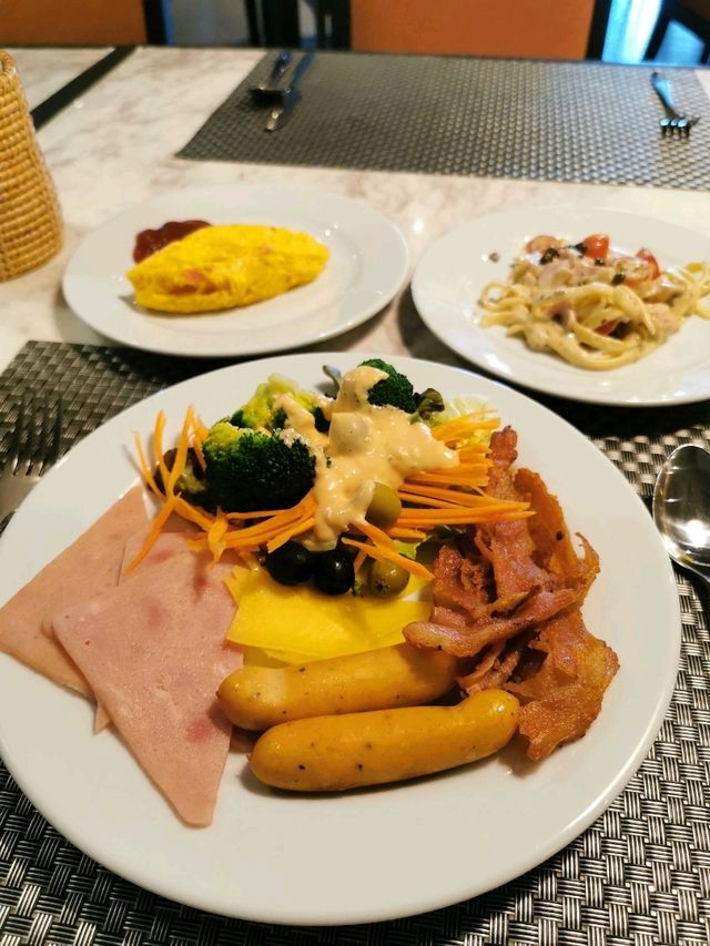 มื้อเช้าสุดฟิน ที่ iSanook Resorts & Sweet หัวหิน