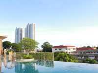 พักผ่อน ณ " Centre Point Prime"