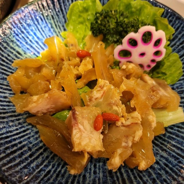 以酒為主題的火鍋