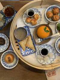 หลงโถว คาเฟ่ (LhongTou Café)