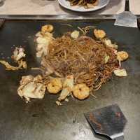 shiraiwa okonomiyaki and yakisoba