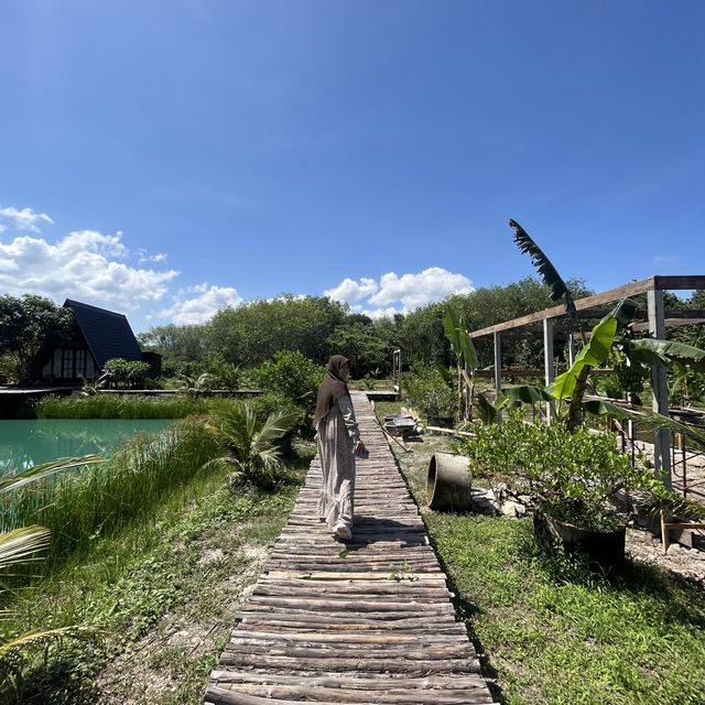 บ้านแวค่าเฟ่ 
