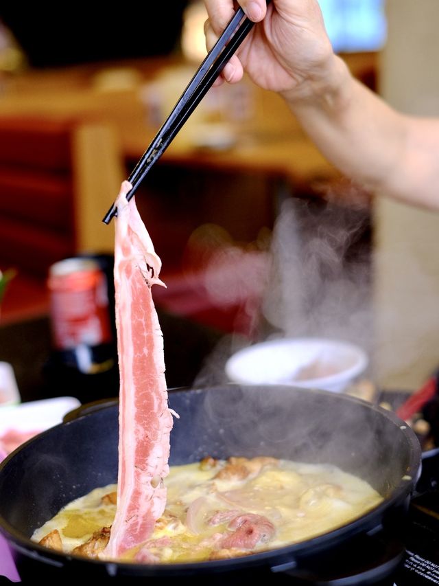 旺角｜午市無限時任飲任食創新拉絲芝士雞煲
