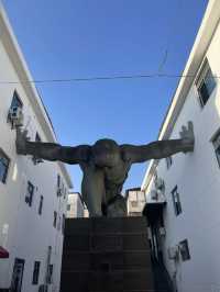 坪山雕塑藝術創意園：奇幻雕塑的夢幻世界！🗿✨🌈