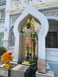 ไหว้พระ ขอพรเทพทันใจ วัดเทวราชกุญชร  