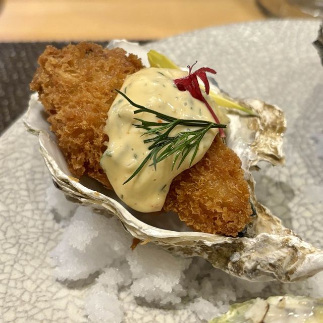 【大阪・四ツ橋】コスパ抜群で牡蠣好きにおすすめ「牡蠣と肉たらしビストロAKIRA」