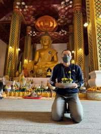 ไหว้พระริมฝั่งโขง