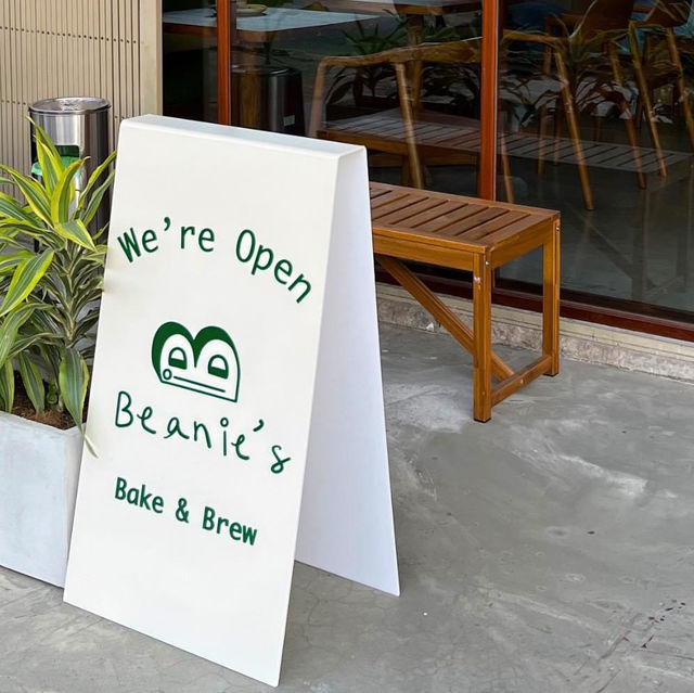 Beanie’s Cafe 🥯🍂🧱✨ Cafe Rayong
