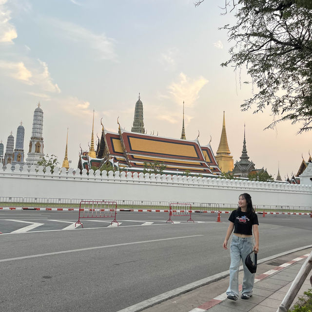 วัดพระศรีรัตนศาสดาราม🛕