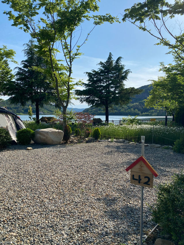 탁 트인 뷰와 함께 힐링하는 계룡산사계절캠핑장🏕️