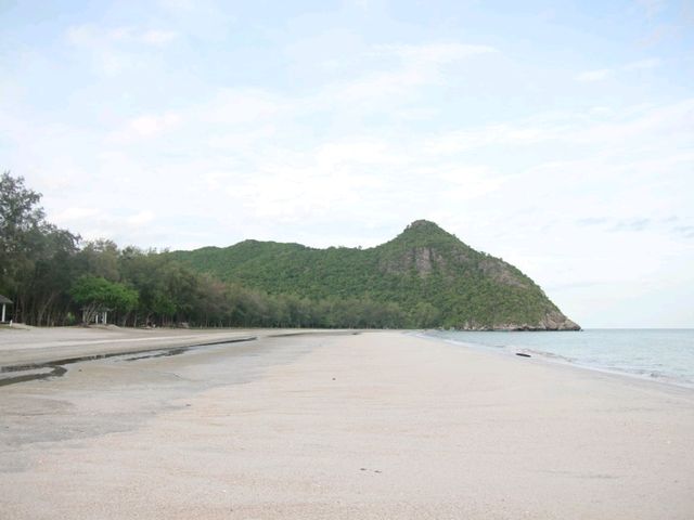 เที่ยวหาดสามพระยา