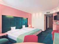 ✨ Stay at Hotel Amano Grand Central 