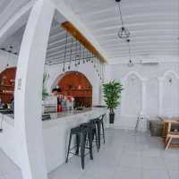 CAFE KOLO | COFFEE SHOP COMFORTABLE FOR HANG OUT