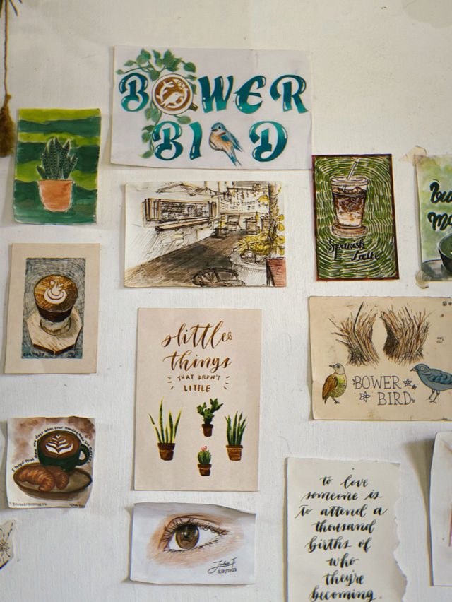 Lost in the art and aroma at Bowerbird Coffee 🎨☕️