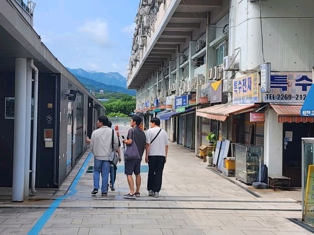 힙지로 와인바 