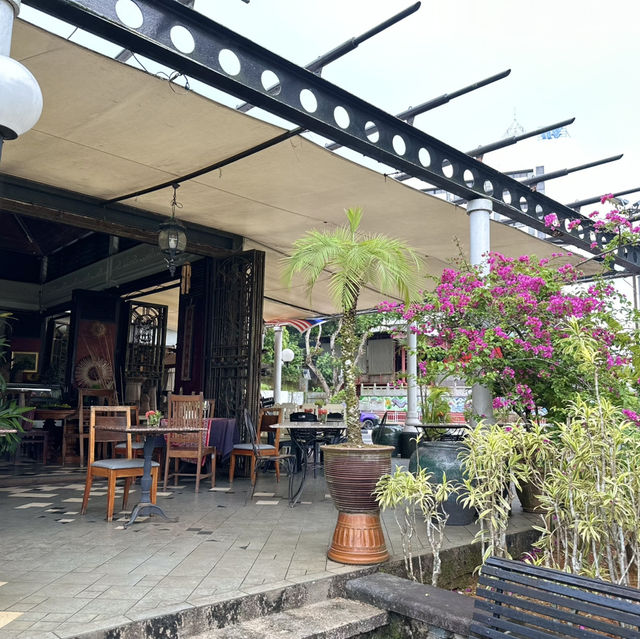 A Must Visit: Relaxing Retreat at James Brooke Bistro and Cafe
