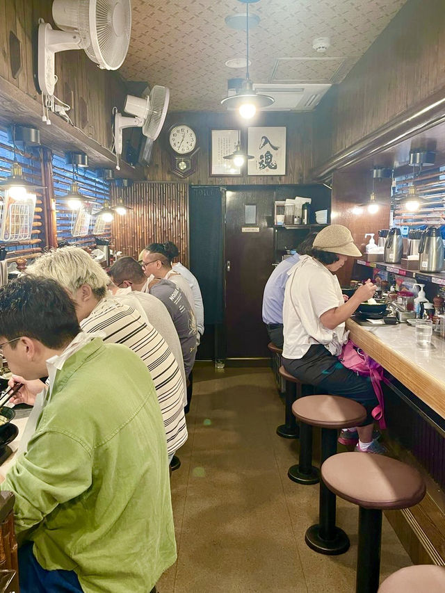 【東京都】いつでも行列人気ラーメン店