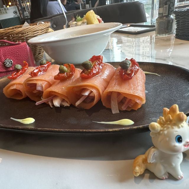 颱風天的美食餐廳（布納咖啡館）非吃不可