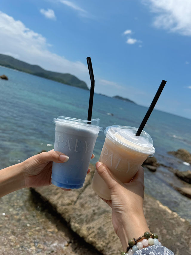 Palyn cafe & eatery Samaesarn 🌴🍃🧸🌤️🩵