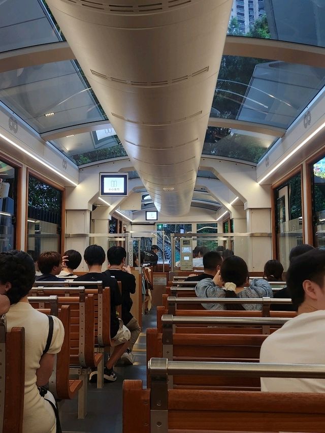 홍콩 관광에서 빼놓을 수 없는 관광명소 피크트램 추천-☆ 홍콩 관광에서 빼놓을 수 없는 관광명소 피크트램 추천-☆