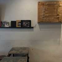 ร้านหนัง(สือ)2521
