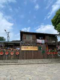 全國單身者十大旅遊勝地之一：岜沙苗寨