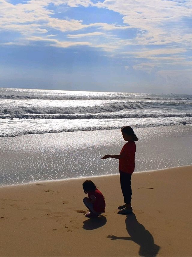 "Kuala Terengganu: A Journey Through Heritage, Culture, and Coastal Splendor"