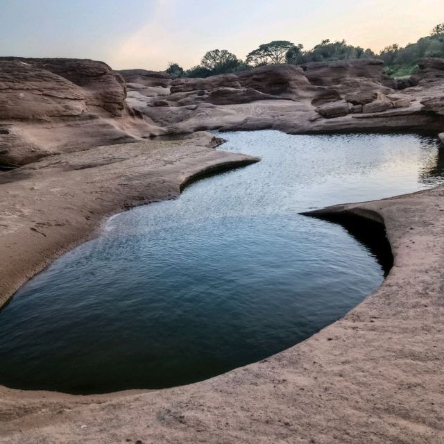 สามพันโบก อุบลราชธานี