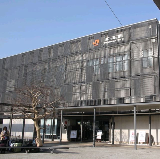 【岐阜】60年の伝統の味！二四三屋 鍛冶橋店の絶品団子