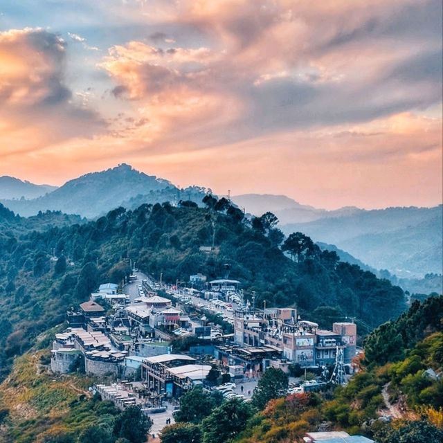 BREATHTAKING MARGALLA HILLS PARK.