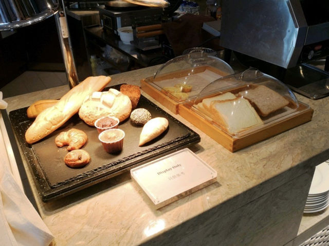 Momo Cafe自助餐🍗🍰｜沙田萬怡酒店
