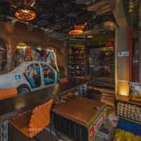 MeStyle Garage Hotel Bangkok 🛢️🪜