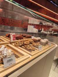 RISE COFFEE ร้านกาแฟใน One bangkok