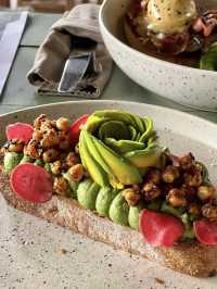 Avocado Heaven: Discover Bali’s Ultimate Green Delight at The Avocado Factory