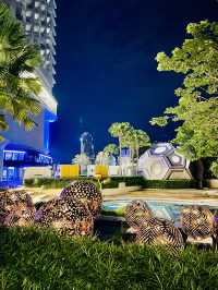 บุกอวกาศ Grand Centre Point Space Pattaya