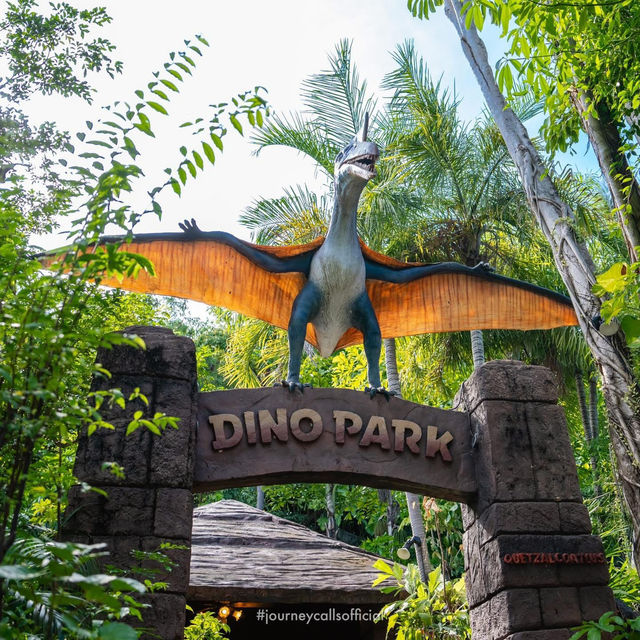 ไป 📸 กับไดโนเสาร์ล้านปี 🦖🦕ที่ภูเก็ตนี่เอง 🥰