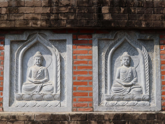 Exploring the Ancient Serenity of Bai Dinh Pagoda, Ninh Binh