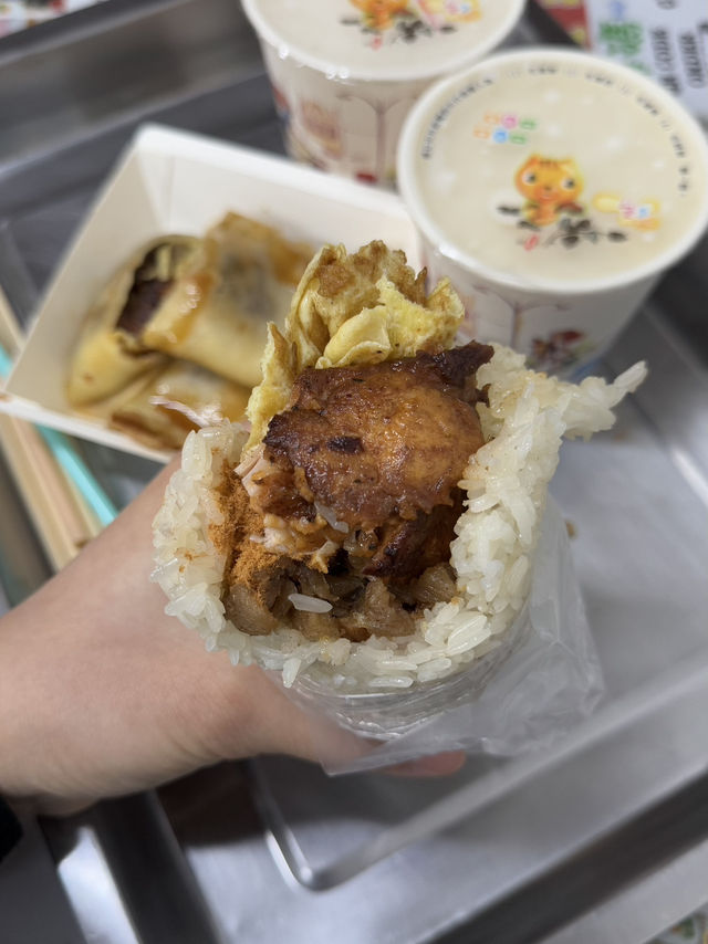 Yong He Soy Milk: Taiwan’s No Frills Breakfast Spot
