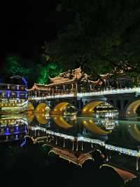 🇨🇳 Enchanting Nights in Fenghuang: A River of Reflections
