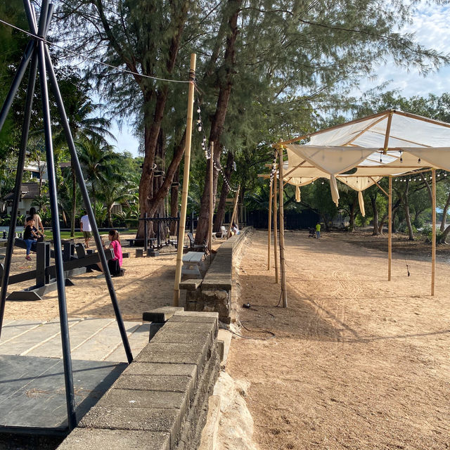 “𝙂𝙧𝙤𝙫𝙚 𝙋𝙝𝙪𝙠𝙚𝙩 🌿🏕️ คาเฟ่สไตล์แคมป์ปิ้ง