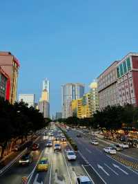 Evening Vibes in Guangzhou’s Tianhe District