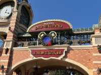Shanghai Disneyland Experience in China 