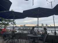 Romantic Manhattan River View